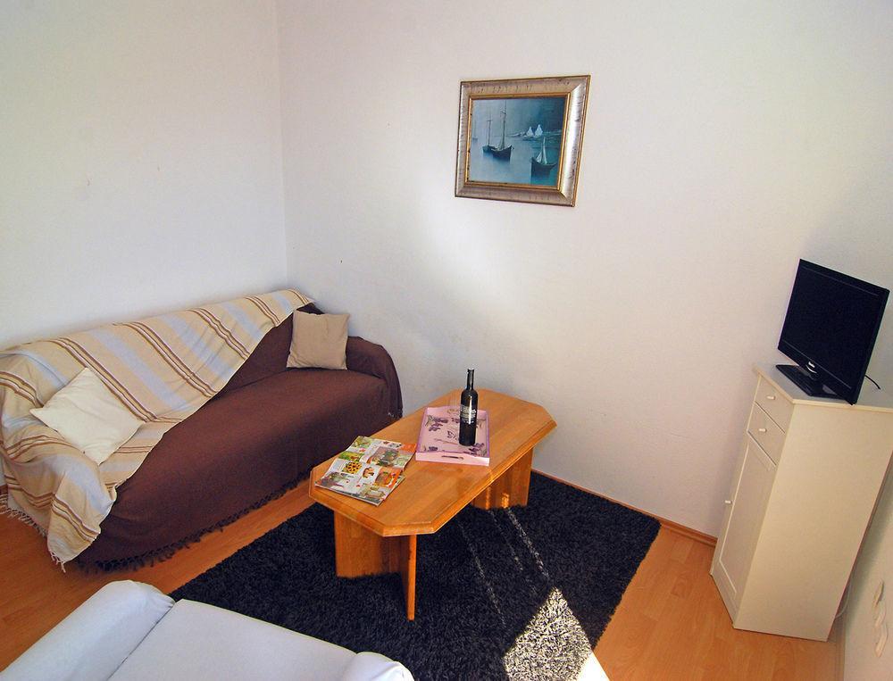 Apartments Kairos Trogir Exterior foto