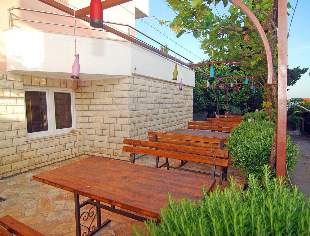 Apartments Kairos Trogir Exterior foto