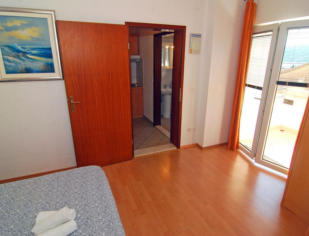 Apartments Kairos Trogir Exterior foto